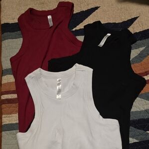 Fabletics Women's Muscle Tees - Red, Black, White